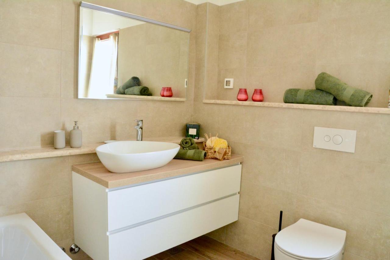 Private Villa "San Servolo House" With Sea View And Private Pool Buje Ngoại thất bức ảnh